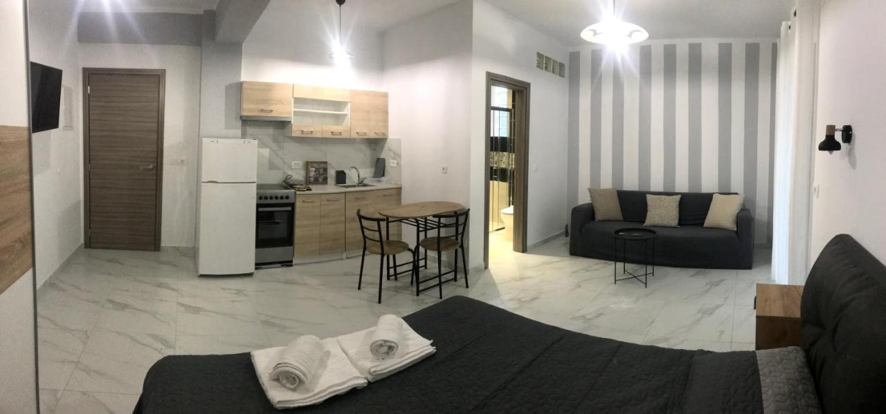 Bafas Apartments Платария Екстериор снимка