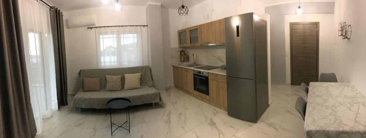 Bafas Apartments Платария Екстериор снимка